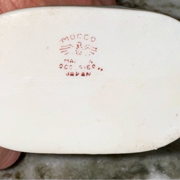 Vintage Mocco Small Vase Bathing Beauty Figurine - Picture 2 of 8